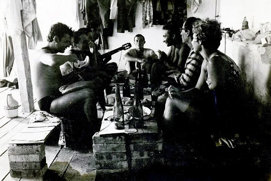 Българите от "Улица Консервна"