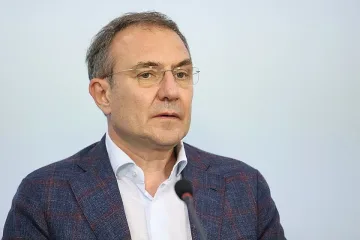 Обрат! БСП и ИТН искат ключово решение за Румен Радев