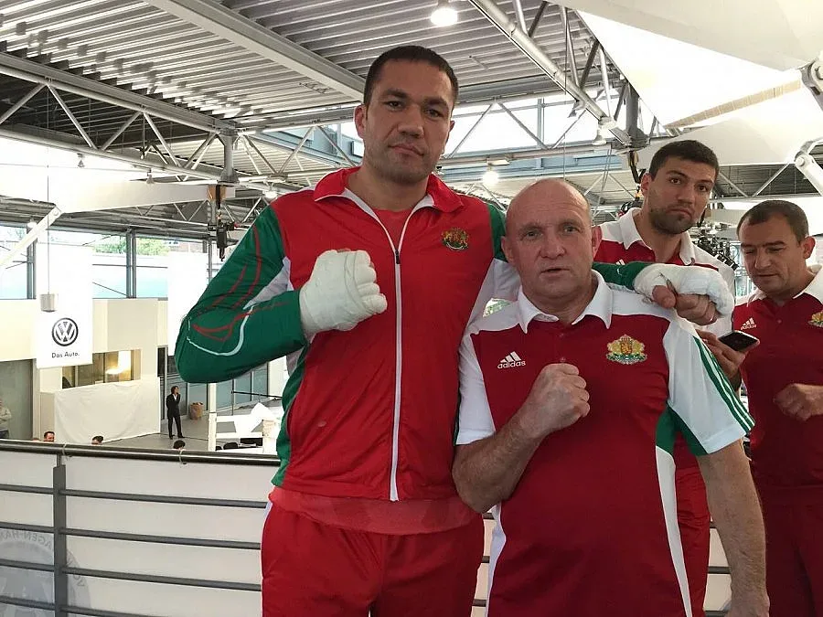 Асеновград чете молитва за Кубрат