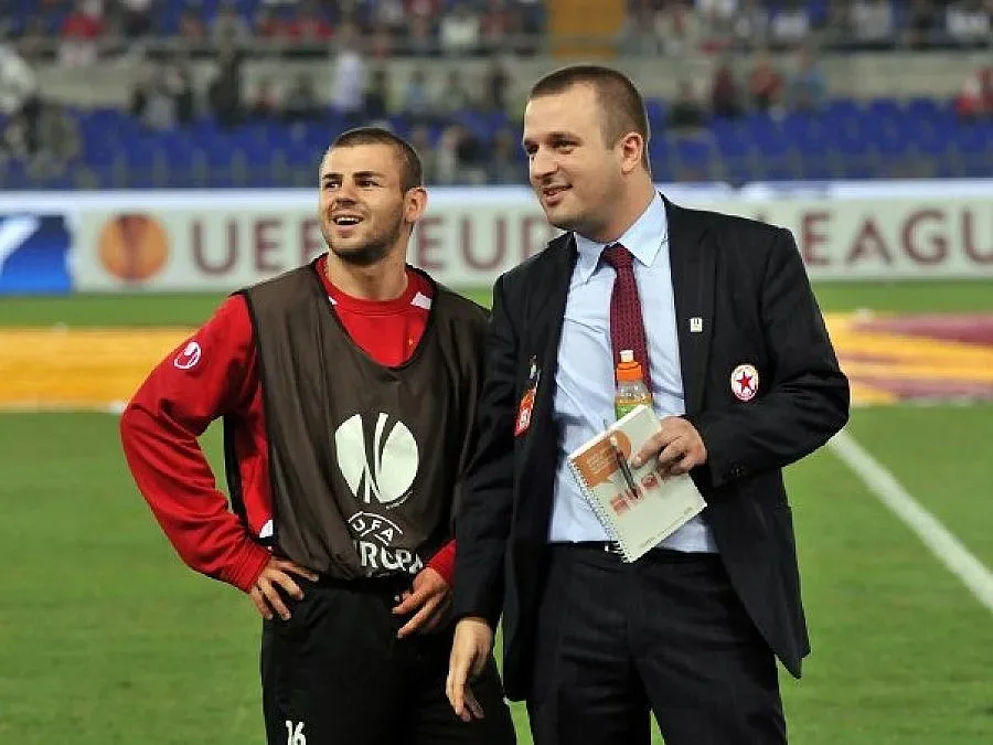 Плашат с убийство човек на ЦСКА