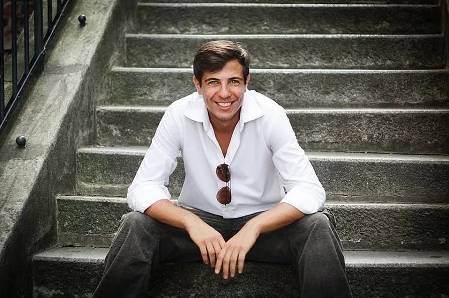 Явлението "Августин Господинов - Илиян Любомиров"