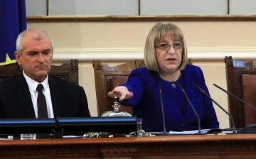 Последно раздаване за шефове в парламента