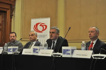 Калфин: ТПТИ е неприемлив за ЕС и България