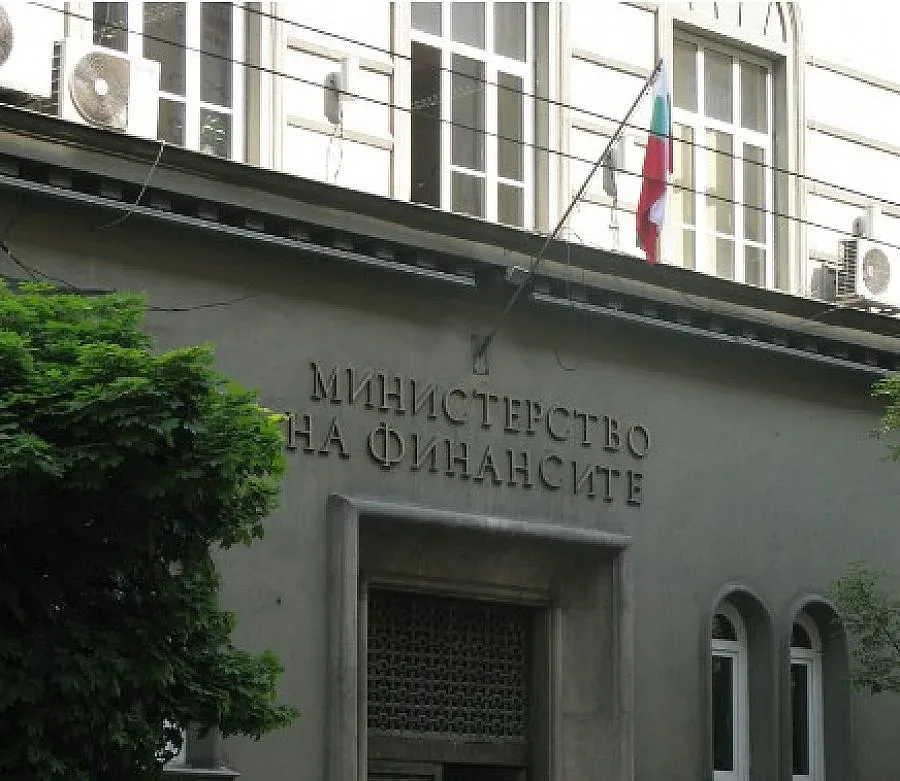 Ананиев и Караиванова ще са заместници на Горанов