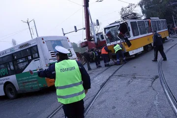 Пуснато е движението на мястото на катастрофата в София
