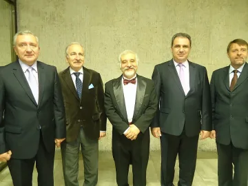 Посланици слушат класика във Видин