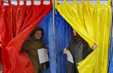 Румънци на протест заради трудности при гласуване в чужбина