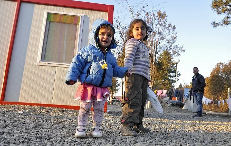 Изведоха имигрантите от Ковачевци