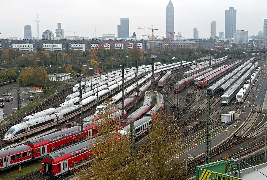 Германските железници спряха стачката