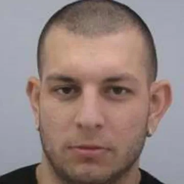Столичната полиция издирва 28-годишния Илия Петров