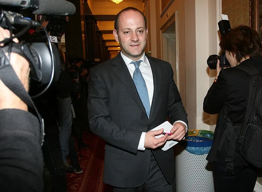 Кънев: Днес ще наруша обещание и ще гласувам за Борисов