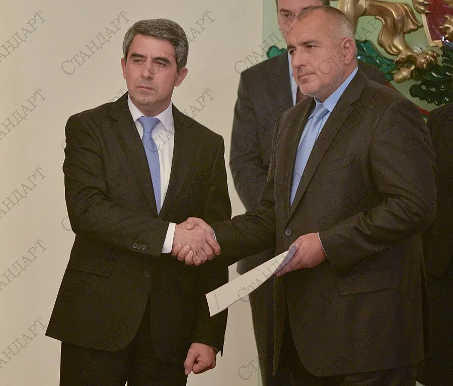Борисов представи на президента новото правителство