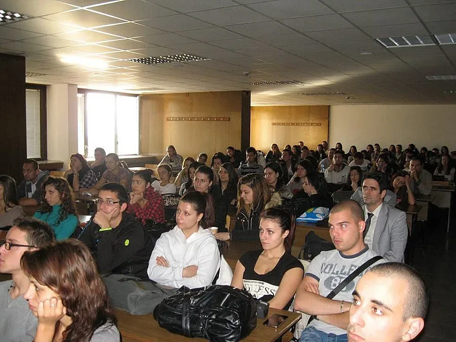 Стотици студенти гледаха филм за чужденец с „българско сърце”