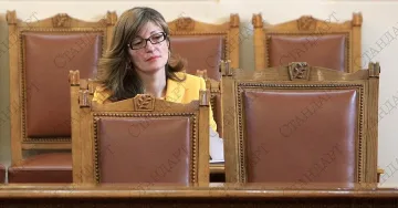 Захариева отчете голямо забавяне на Лот 4 от АМ „Струма”