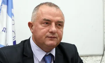Чирпанлиев: Бежанците не носят джихад и ебола