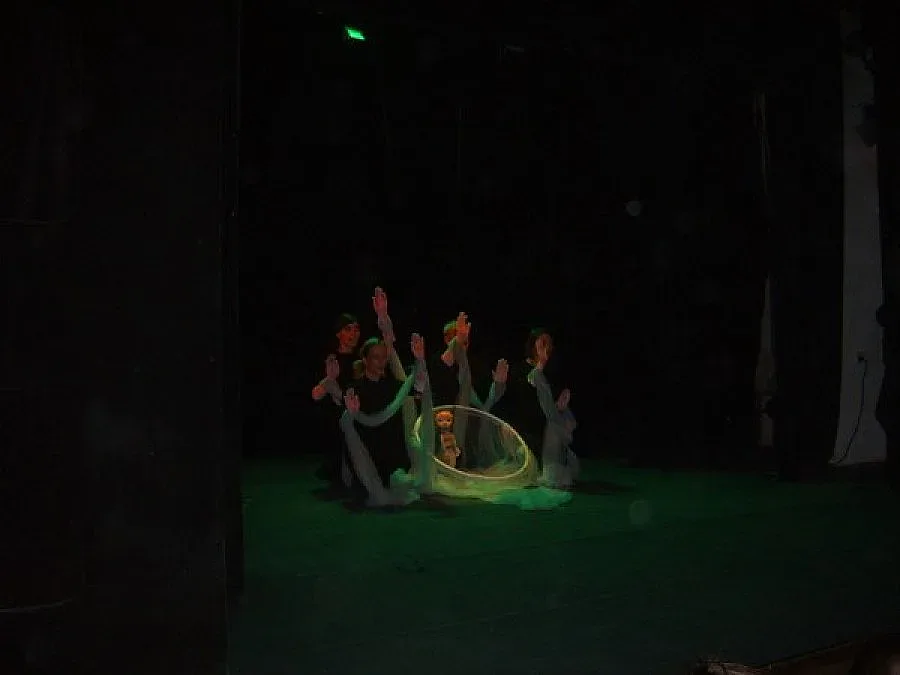 Кукленият театър в Кърджали зарадва децата с „Пук" на Валери Петров