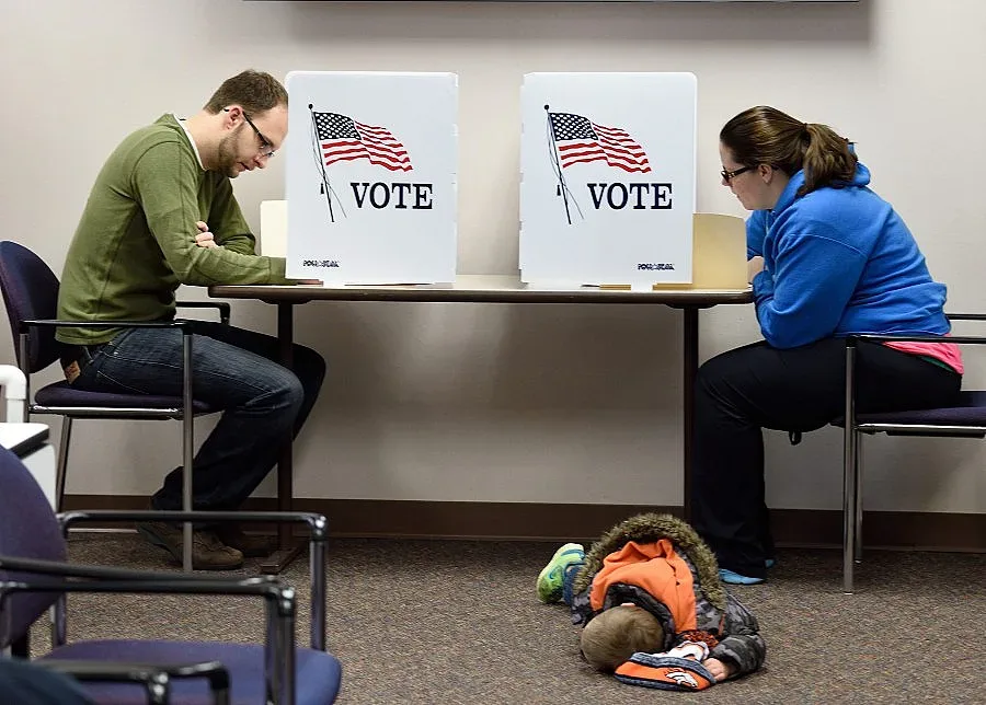 Републиканците на крачка от пълен контрол над Конгреса