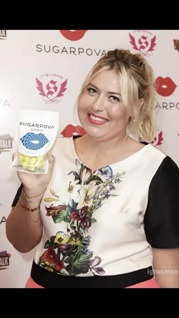 Показаха Шарапова преяла от бонбони