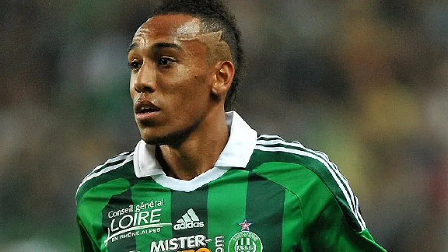 Ебола тормози звезда на "Борусия" Д