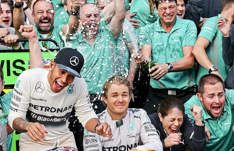 Хамилтън с пореден триумф в Гран при на САЩ