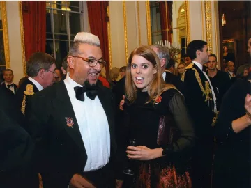 Евгени на бал с внучка на кралицата 