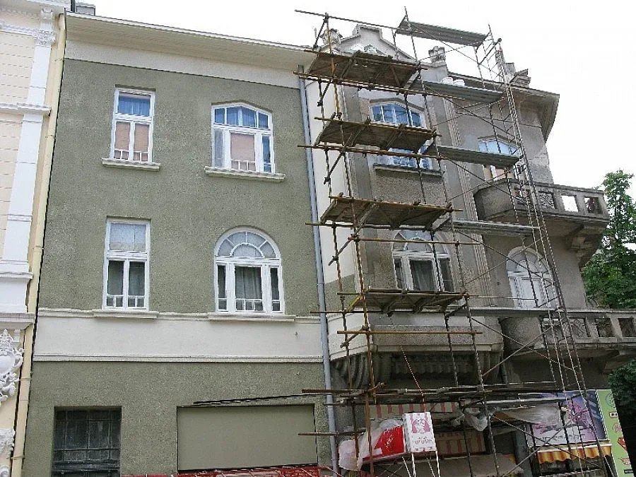 Съсипват паметници с модерни ремонти