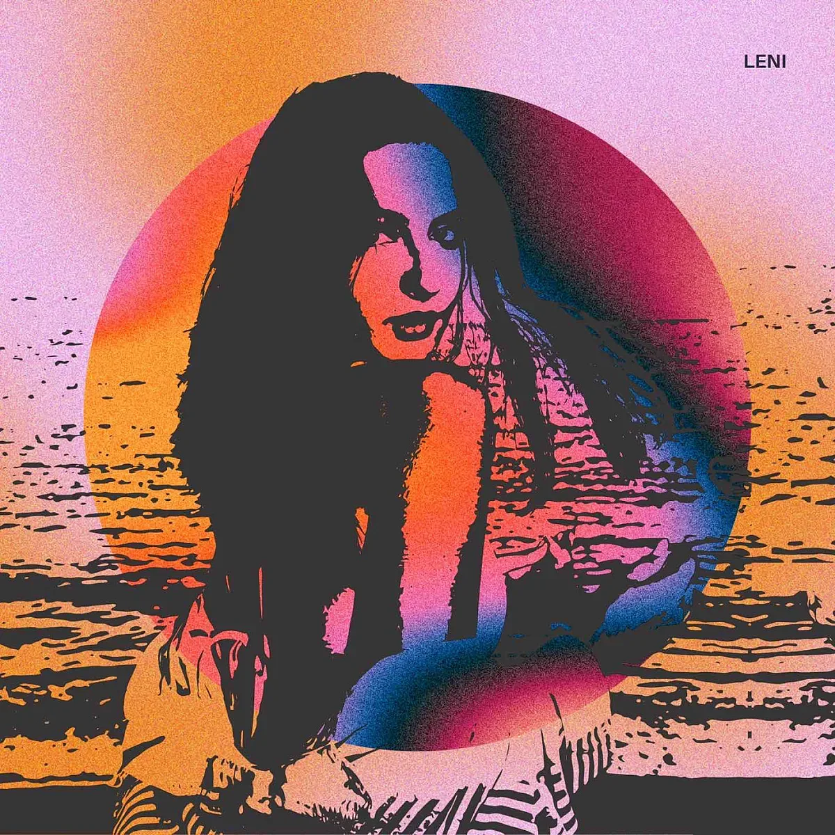 Елена Попова от "Гласът на България" пусна втора авторска песен