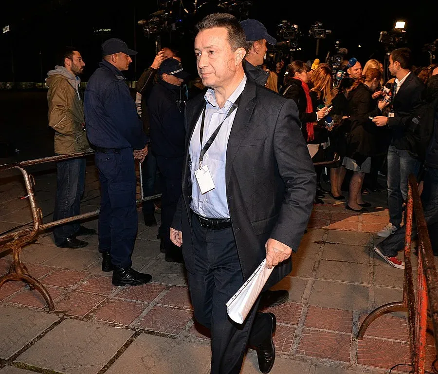 Стоилов: Хората с ниски доходи да плащат по- малки данъци