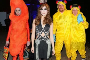 Суки Уотърхаус блесна на Хелоуин