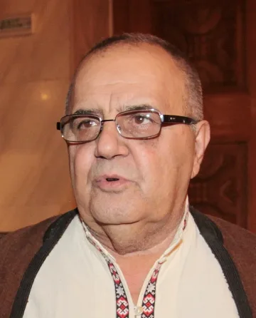 Политиците ни да узреят за компромиси