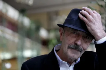  Димитър Шумналиев: Зла мащеха ме направи писател