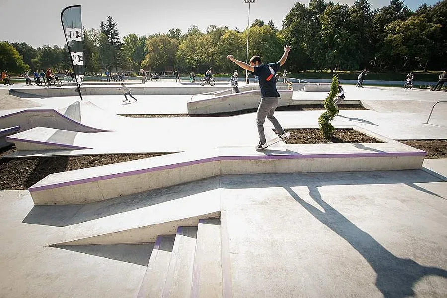 Фест за любители на екстремното, музиката и изкуството в Добрич