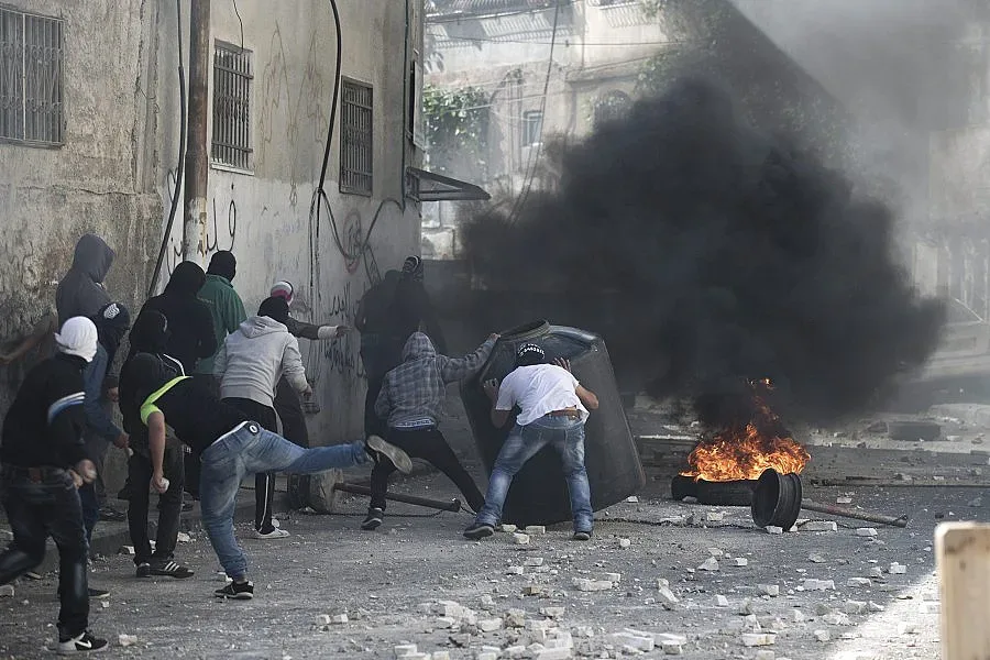 Израел вдигна блокадата над "Ал Акса"