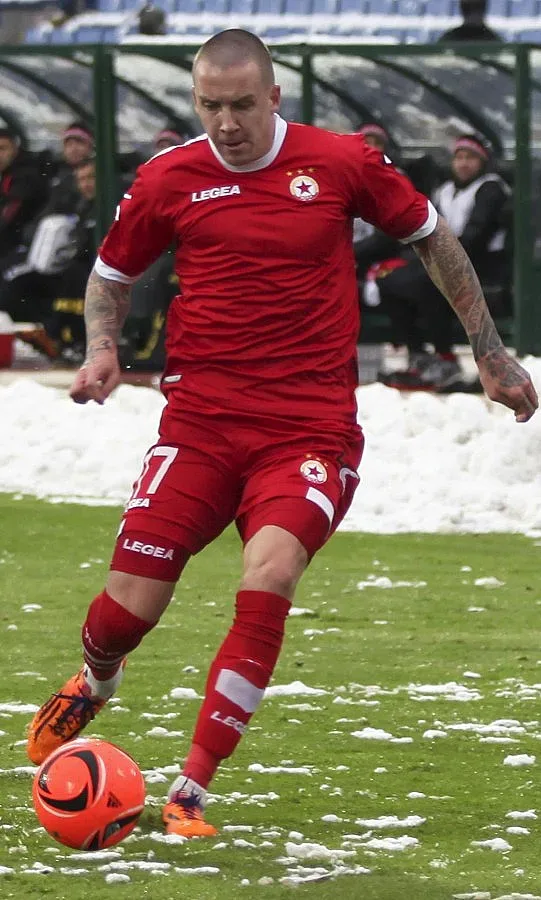 Защитник притисна ЦСКА за бонуси