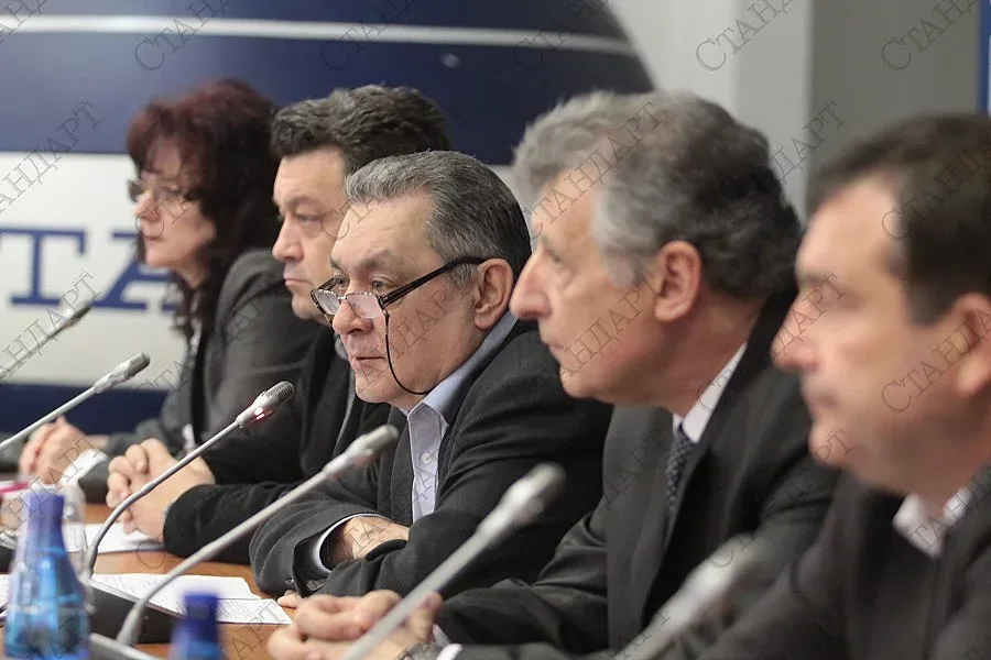 Лекарският съюз приема бюджета си на извънреден събор