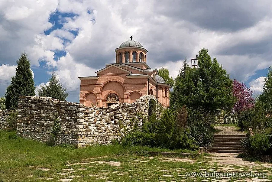 Митрополит Николай ще освети новоизграденото Неделно училище в Кърджали