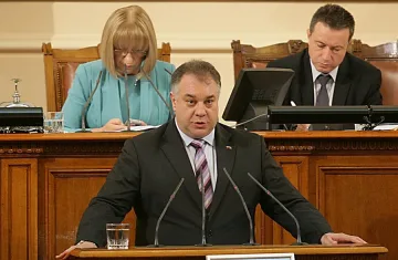 Доставят 30 хил. шествалентни ваксини от 10 ноември