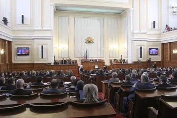 ВМА изпраща министър