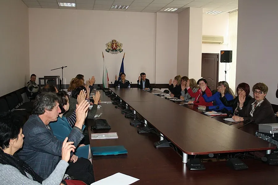 Разкриват над 600 нови работни места