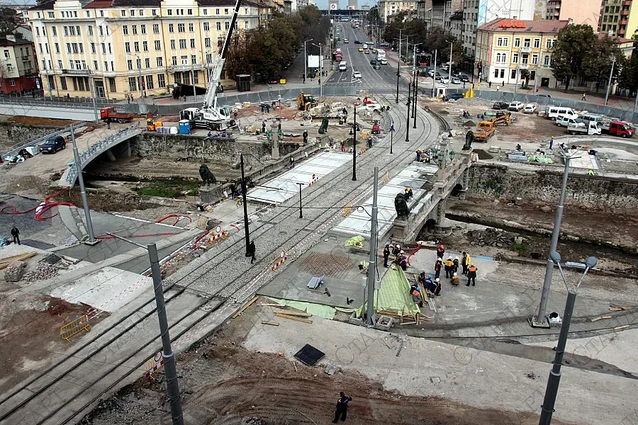 Откриват кръстовището на Лъвов мост в сряда