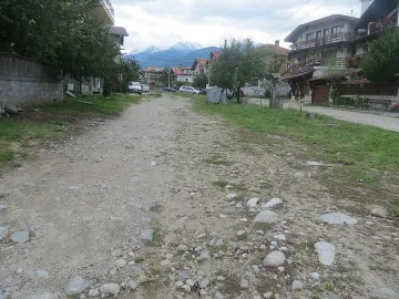 За първи път полагат асфалт върху улица в Банско