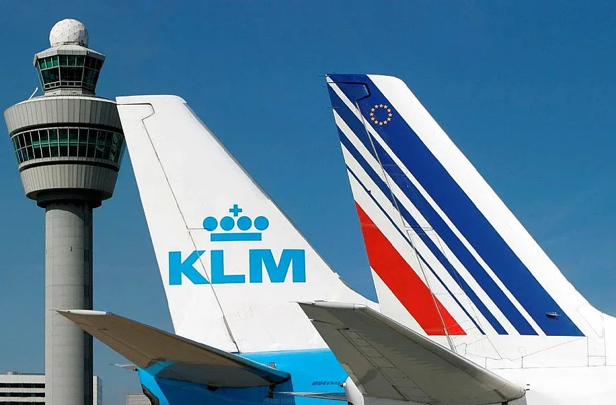 KLM съкращава 7 500 работни места