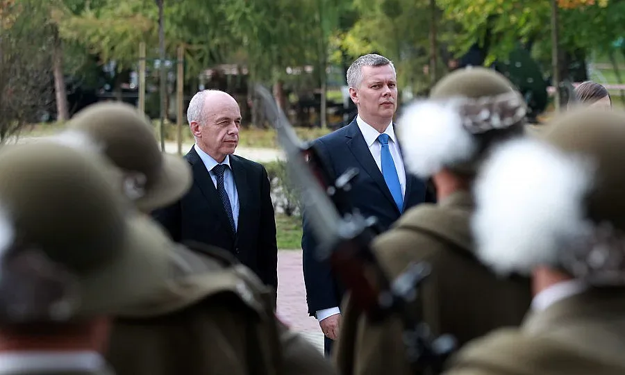 Полша разполага войски по границата с Украйна