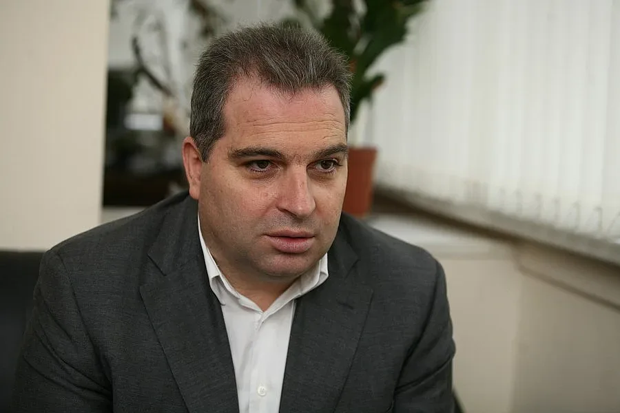 Депутат от реформаторите: Кунева изнудва блока