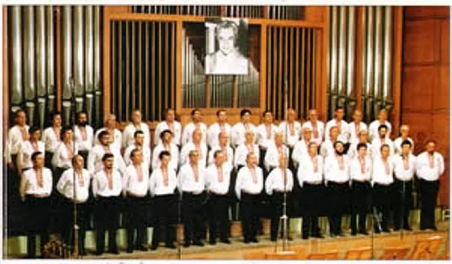 Знаменитият мъжки хор „Гусла" в Кърджали за Деня на народните будители