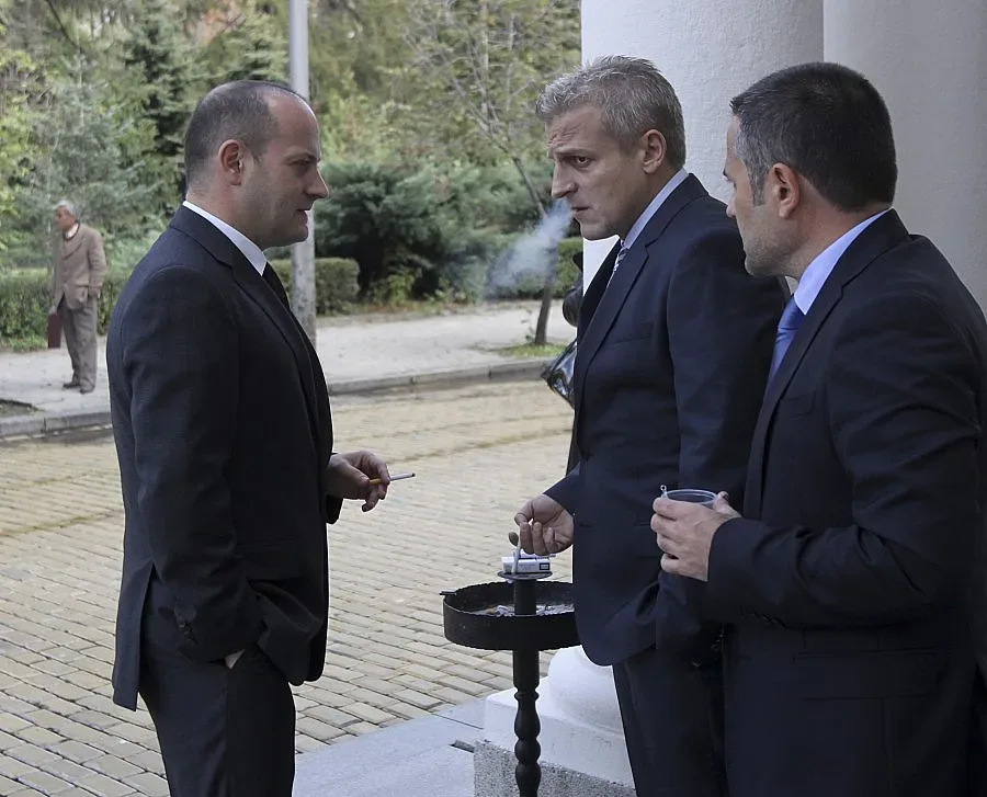 Реформаторите скарани преди първия звънец