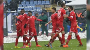 "Червените" привлякоха бразилец