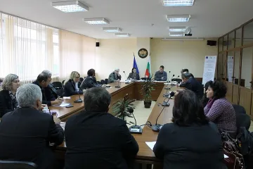 Наемат хора от Кърджалийско за работа по регионални програми