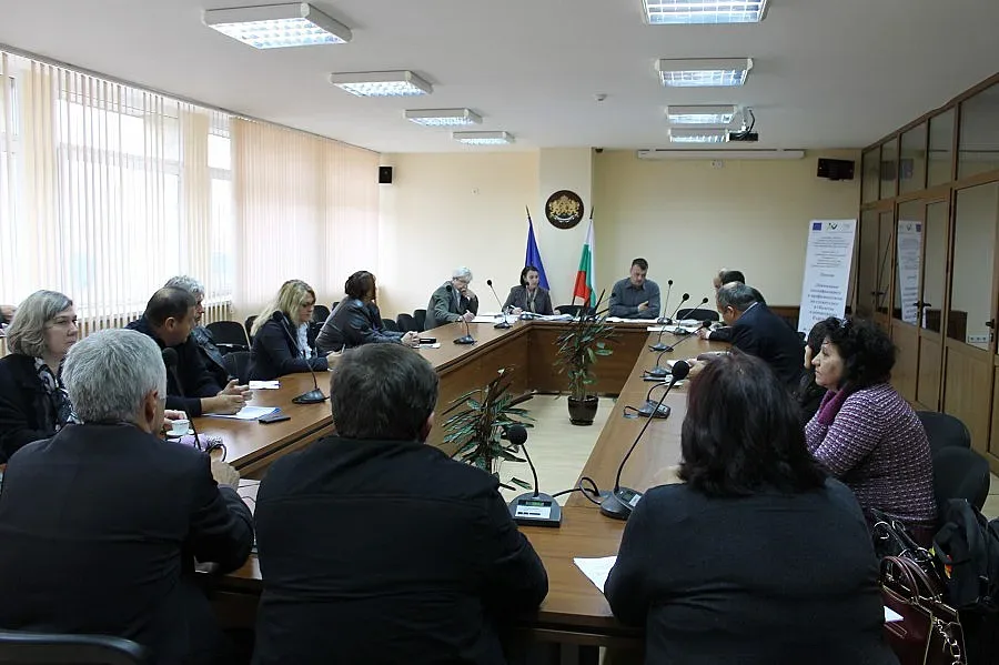 Наемат хора от Кърджалийско за работа по регионални програми