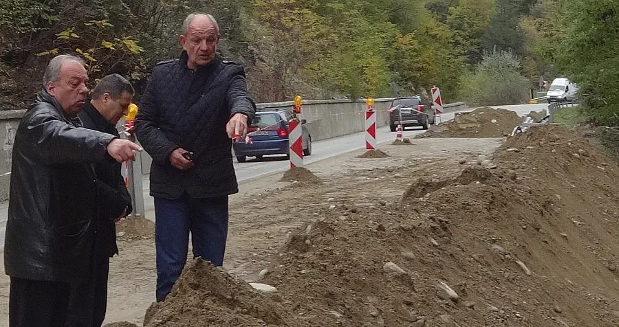 Денонощни дежурства в рисковите участъци през зимата